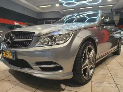 Usata Mercedes C250 Executive 204 CV (150 kW) 2011 Grigio Coupé