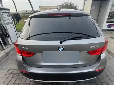 Usata BMW X1 177 CV (130 kW) 2010 Grigio SUV