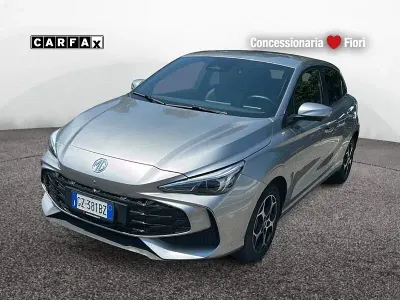 Usata MG MG3 Luxury 194 CV (142 kW) 2025 Argento Utilitaria