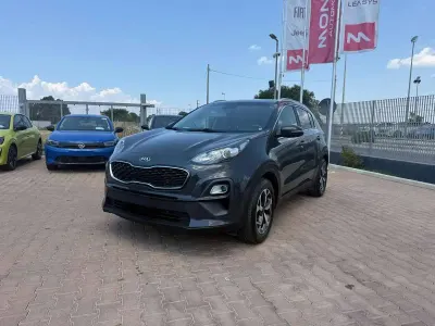 Usata Kia Sportage Style 136 CV (100 kW) 2021 Nero SUV