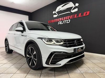 Usata VW Tiguan R-line 149 CV (109 kW) 2022 Bianco SUV