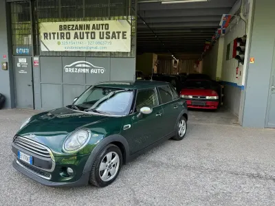 Usata Mini One D Business 95 CV (69 kW) 2016 Verde Utilitaria