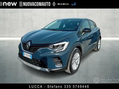 Usata Renault Captur Equilibre 91 CV (66 kW) 2023 61h blu marine SUV