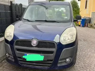 Usata Fiat Doblò 120 CV (88 kW) 2012 Monovolume