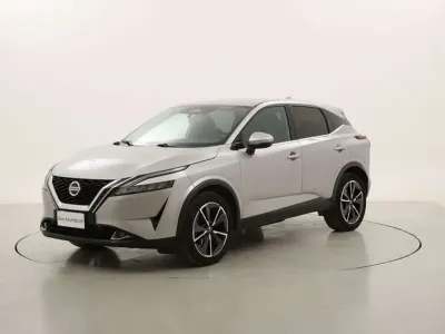Usata Nissan Qashqai Style Edition 140 CV (102 kW) 2022 Argento SUV