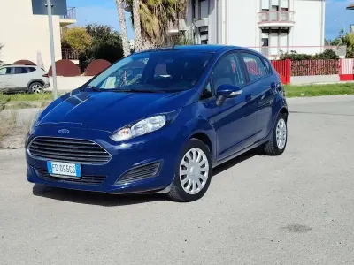 Begagnad Ford Fiesta Titanium 95 HK (69 kW) 2016 Halvkombi