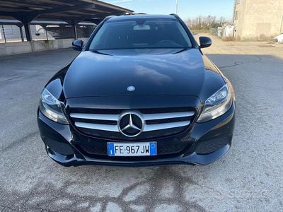 Usata Mercedes C180 Premium Plus 115 CV (84 kW) 2016 Nero Station wagon