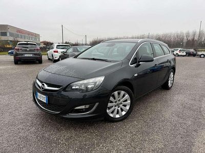 Nero Usata 2015 Opel Astra Business Station wagon | 6500 € (Buon prezzo)