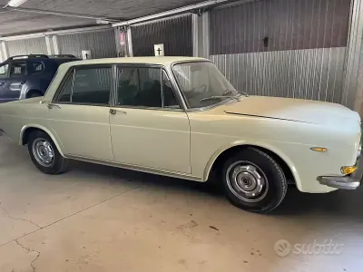 Usata Lancia 2000 1970 Giallo Berlina