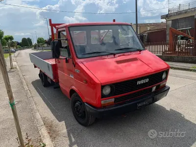 Usata Fiat Ducato 75 CV (55 kW) 1992 Rosso Furgone