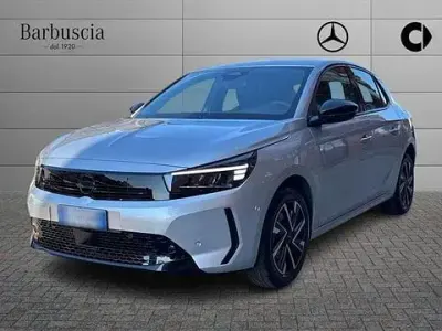 Usata Opel Corsa S 101 CV (74 kW) 2025 Argento Utilitaria