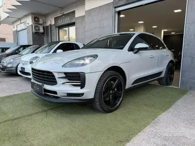 Usata Porsche Macan 245 CV (180 kW) 2019 Grigio SUV