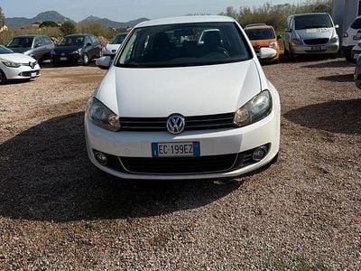 Usata VW Golf VI 122 CV (89 kW) 2010 Bianco Utilitaria