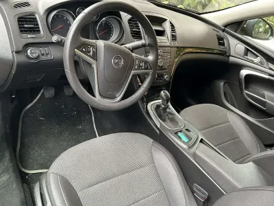 Usata Opel Insignia Cosmo 179 CV (131 kW) 2010 Berlina