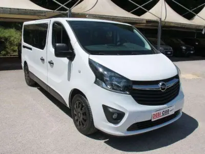 Usata Renault Trafic 120 CV (88 kW) 2019 Bianco Monovolume