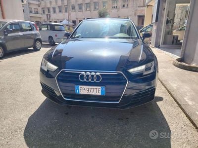 Begagnad Audi A4 Design 122 HK (89 kW) 2018 Svart Kombi
