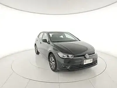 Usata VW Polo Style 95 CV (69 kW) 2025 Argento Utilitaria