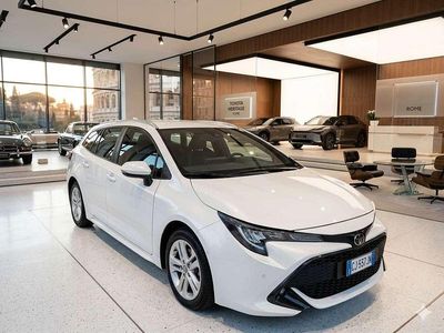 Usata Toyota Corolla Business Edition 98 CV (72 kW) 2022 Bianco Station wagon