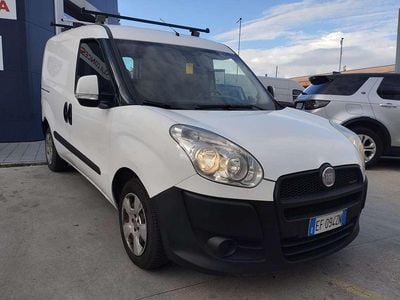 Usata Fiat Doblò 105 CV (77 kW) 2010 Bianco Monovolume