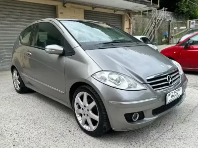 Usata Mercedes A160 Avantgarde 82 CV (60 kW) 2006 Grigio Coupé
