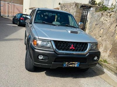 Usata Mitsubishi Pajero Sport 2002 Grigio SUV