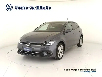Usata VW Polo Style 95 CV (69 kW) 2023 Grigio Utilitaria