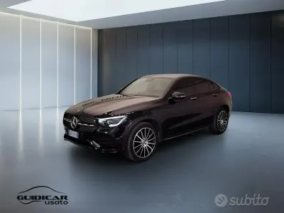 Usata Mercedes GLC300 Premium 245 CV (180 kW) 2020 Nero SUV
