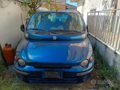 Begagnad Fiat Multipla 116 HK (85 kW) 2003 Blå Minibuss