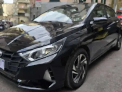 Usata Hyundai i20 84 CV (61 kW) 2023 Grigio Utilitaria