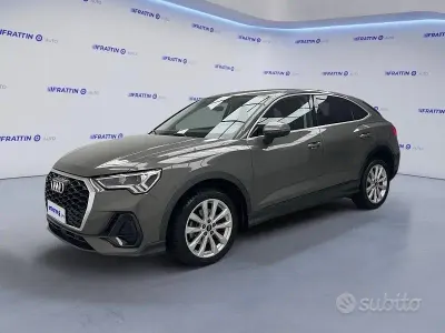 Usata Audi Q3 Business Plus 150 CV (110 kW) 2020 Grigio SUV