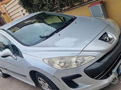 Usata Peugeot 308 110 CV (80 kW) 2009 Grigio Berlina