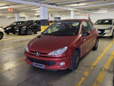 usata Peugeot 206 neopatentati