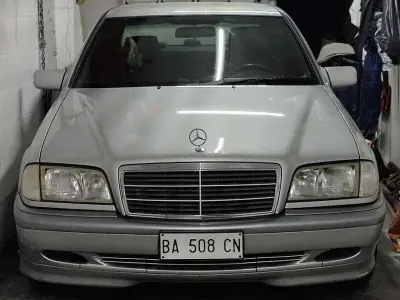 Usata Mercedes C200