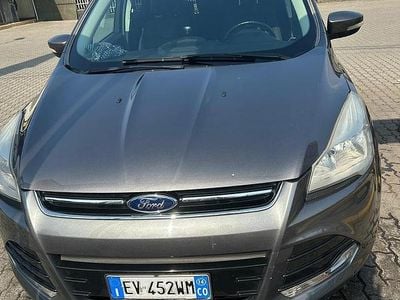 Usata Ford Kuga 140 CV (102 kW) 2014 SUV