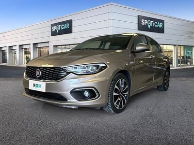 Occasion Fiat Tipo Lounge 95 ch (69 kW) 2020 Beige Berline