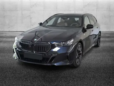 Usata BMW 520 M Sport 197 CV (144 kW) 2024 Nero Station wagon
