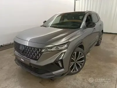 Usata Renault Austral Techno 148 CV (108 kW) 2026 Grigio SUV
