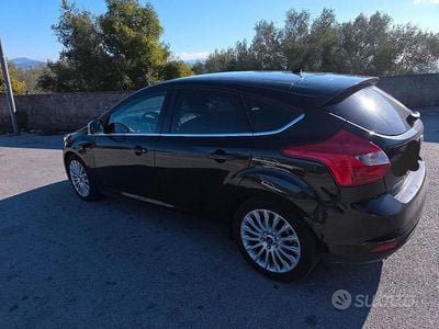Usata Ford Focus 163 CV (119 kW) 2011 Nero Berlina