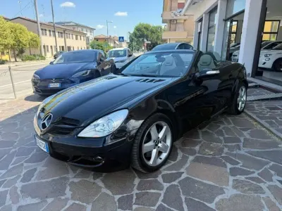 Usata Mercedes SLK350 272 CV (200 kW) 2007 Nero Cabrio