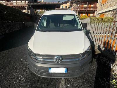 Usata VW Caddy 110 CV (80 kW) 2016 Monovolume