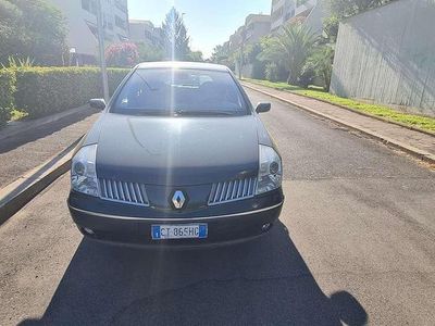 Usata Renault Vel Satis Initiale 150 CV (110 kW) 2005 Utilitaria