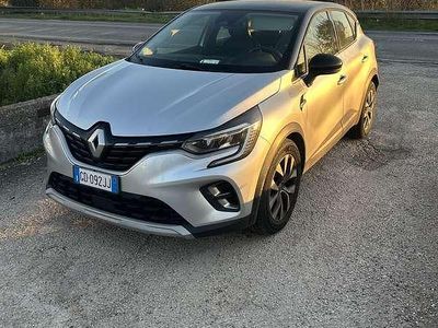 Usata Renault Captur Initiale Paris 116 CV (85 kW) 2021 SUV