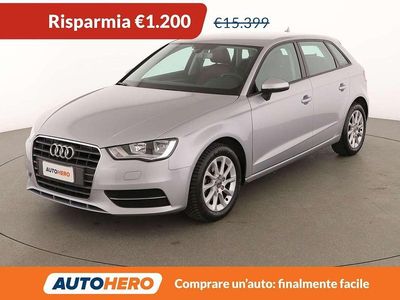 Usado Audi A3 Attraction 110 CV (80 kW) 2016 Plateado Berlina
