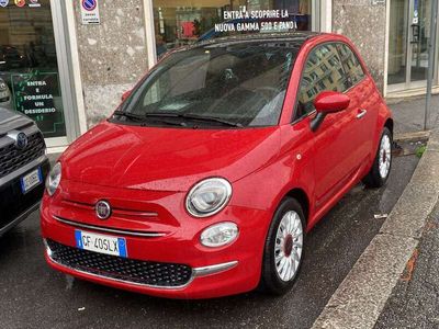 Usata Fiat 500 Dolcevita 69 CV (50 kW) 2021 Rosso Utilitaria