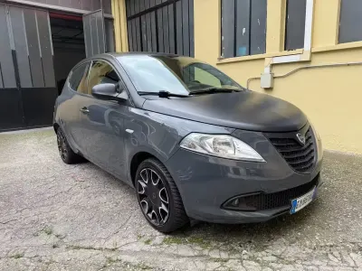 Używany Lancia Ypsilon S 69 KM (50 kW) 2015 Hatchback