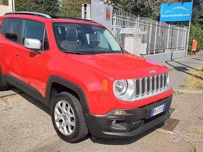 Usata Jeep Renegade Limited 140 CV (102 kW) 2017 Rosso pastello SUV