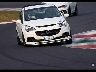 Usata Opel Corsa OPC 207 CV (152 kW) 2017 Berlina