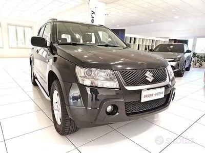 Usata Suzuki Grand Vitara 129 CV (94 kW) 2008 Nero SUV