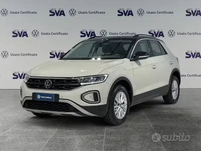 Usata VW T-Roc Life 150 CV (110 kW) 2022 Ascot grey SUV