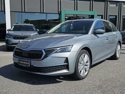 Nuova Skoda Octavia Style 150 CV (110 kW) 2026 Argento Station wagon